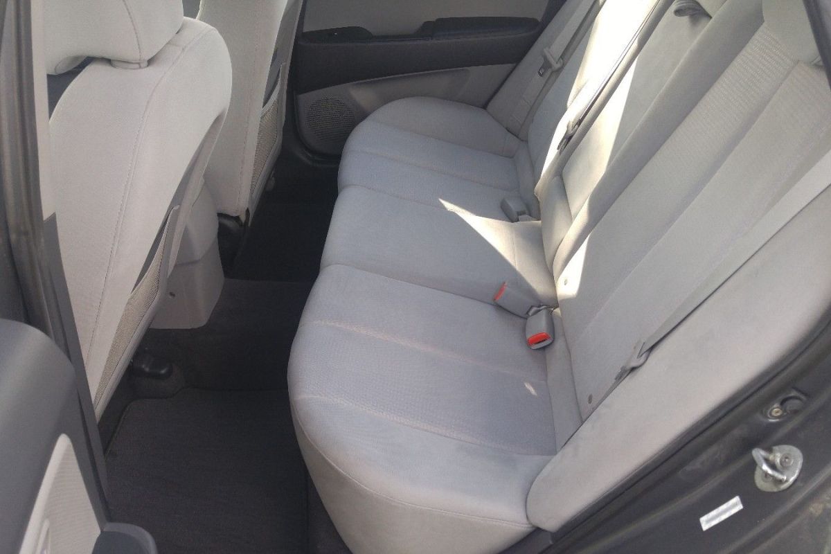 Photo 3 Hyundai Elantra 2.0