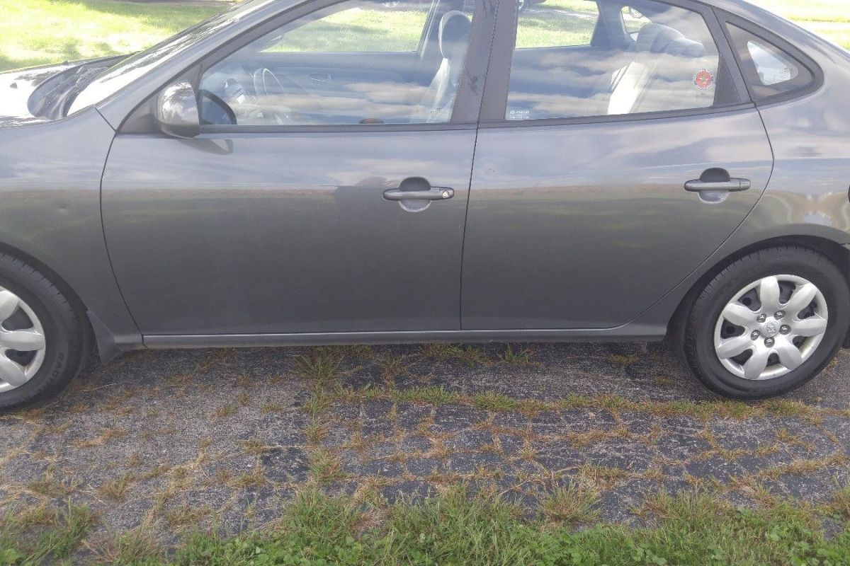 Photo 2 Hyundai Elantra 2.0