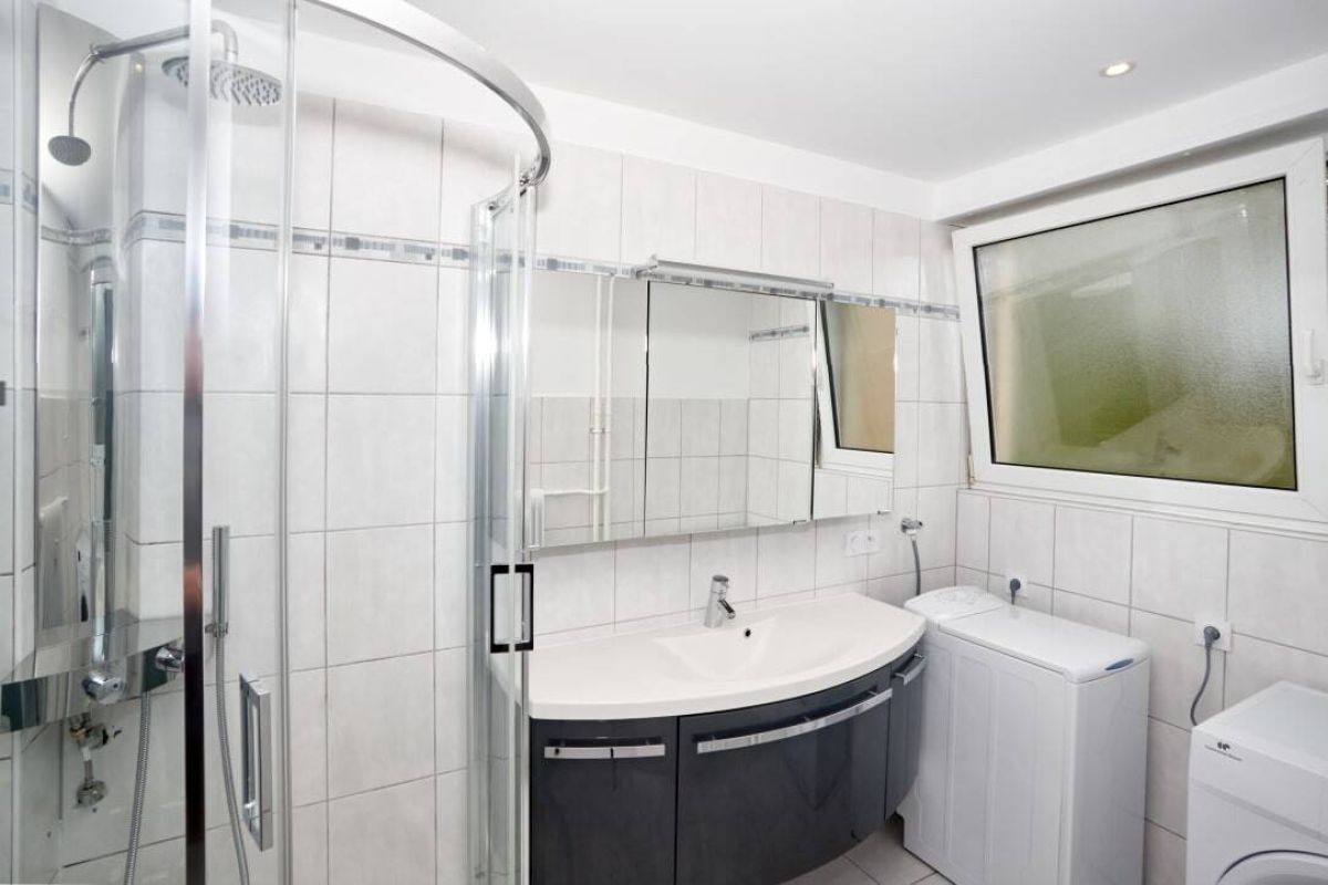 Photo 3 Logement en colocation pour 3 personnes de 72m²