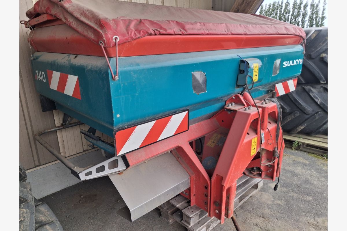 Distributeur d'engrais Sulky X40