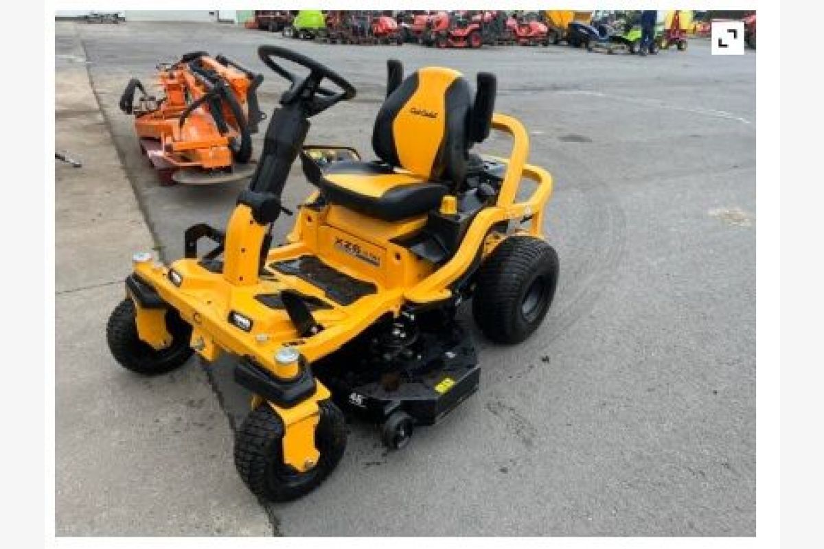 Tondeuse autoportée essence Cub Cadet XZ6