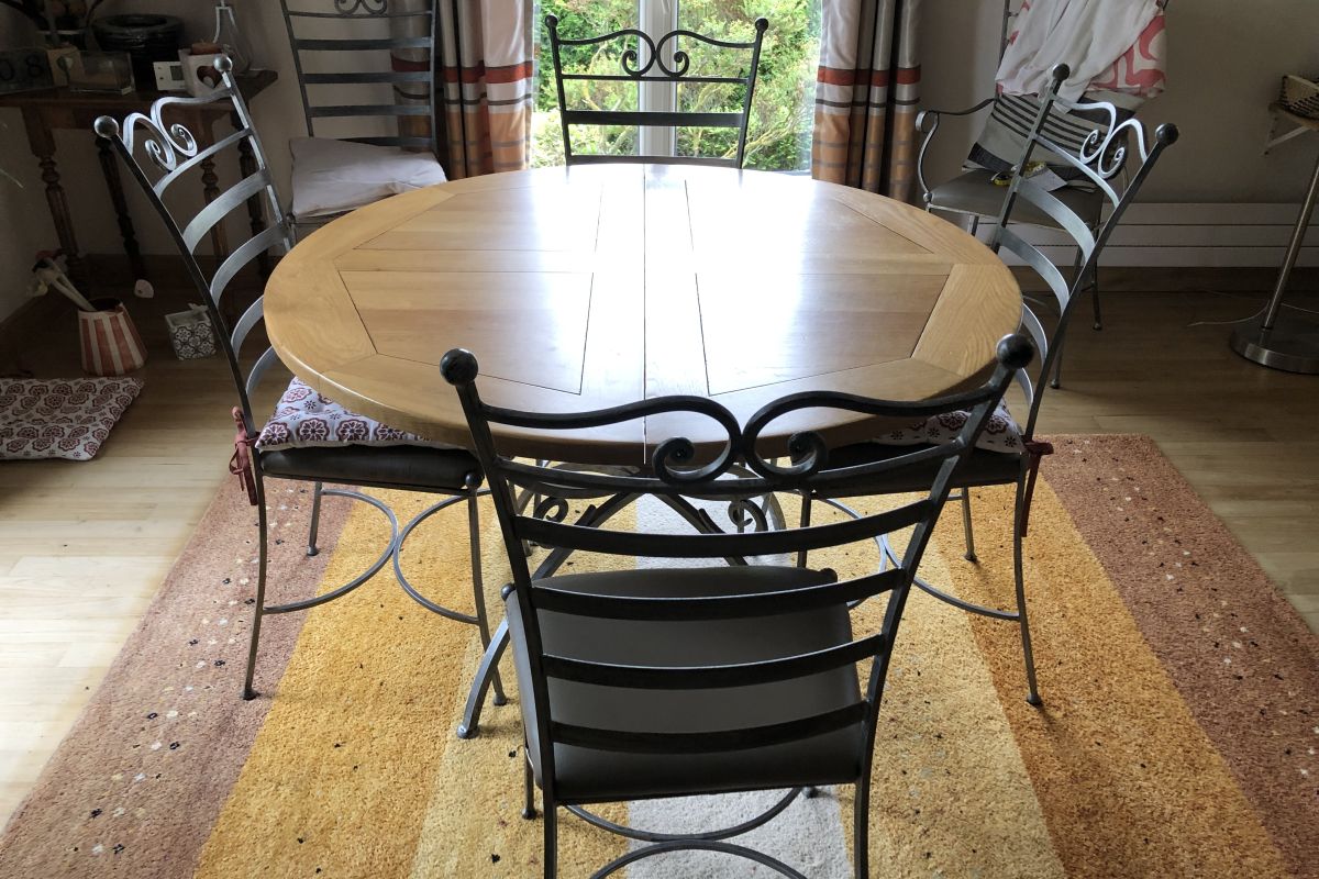 Photo 2 À vendre 6 chaises en fer forgé 