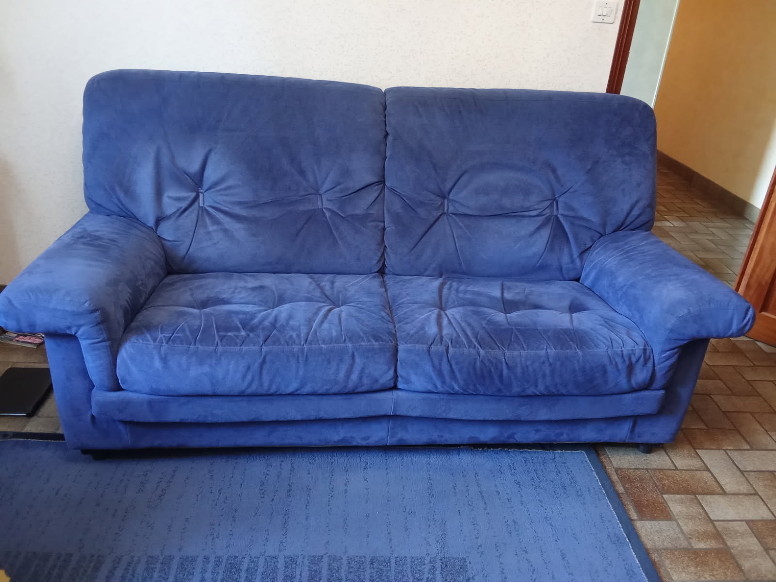 CANAPE EN ALCANTARA BLEU