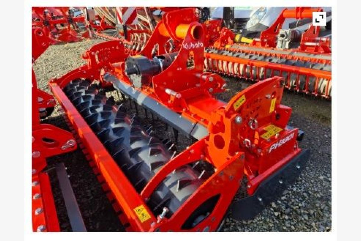 Herse rotative Kubota PH 3301