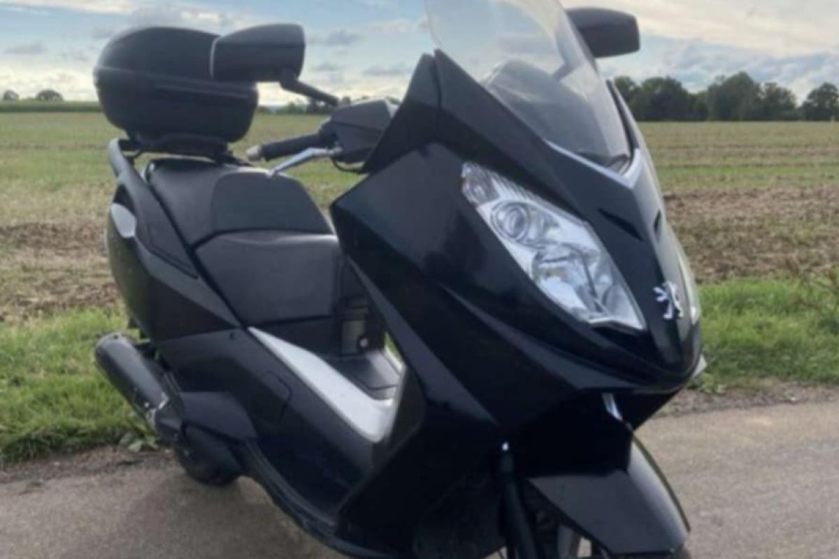 Scooter Peugeot satelis 125 m3