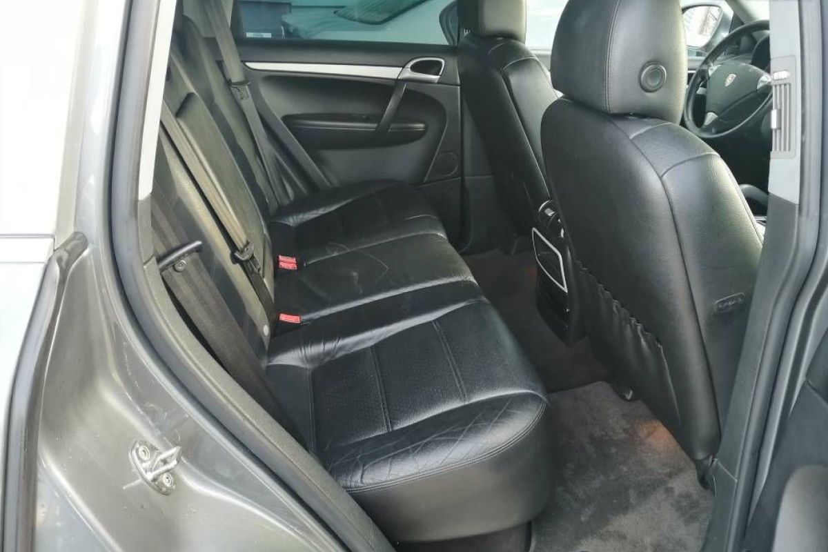 Photo 3 PORSCHE CAYENNE V6i
