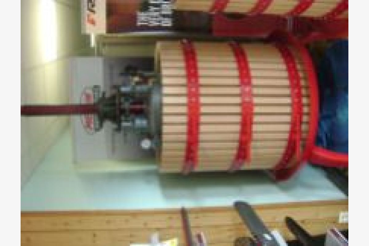 Pressoir à cidre hydraulique