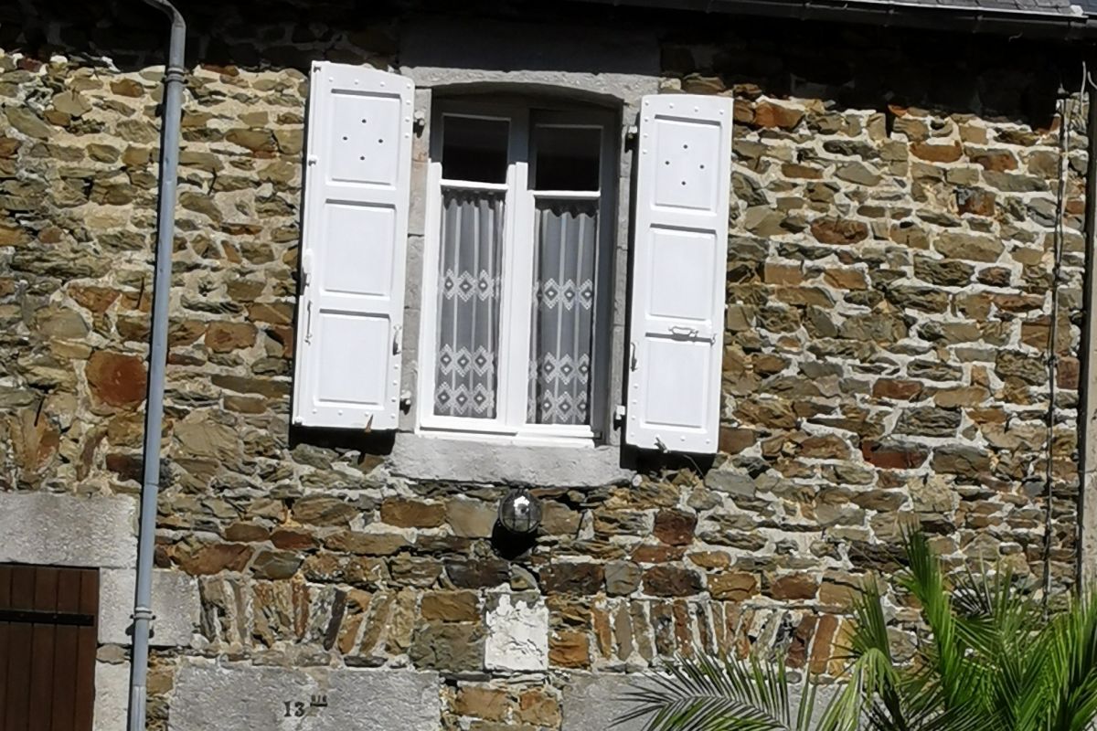 MAISON ANCIENNE GRANVILLE 70 M² TRIPLEX