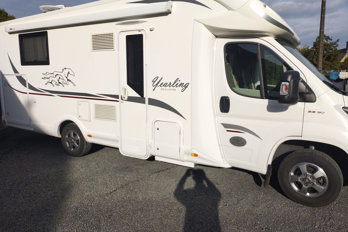 Photo 2 Camping car 