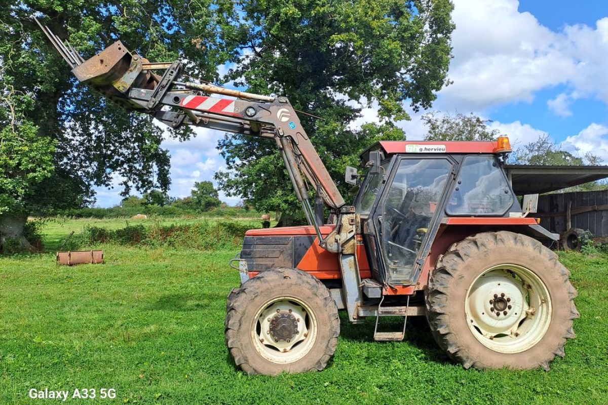Photo 2 Tracteur fiat 8294