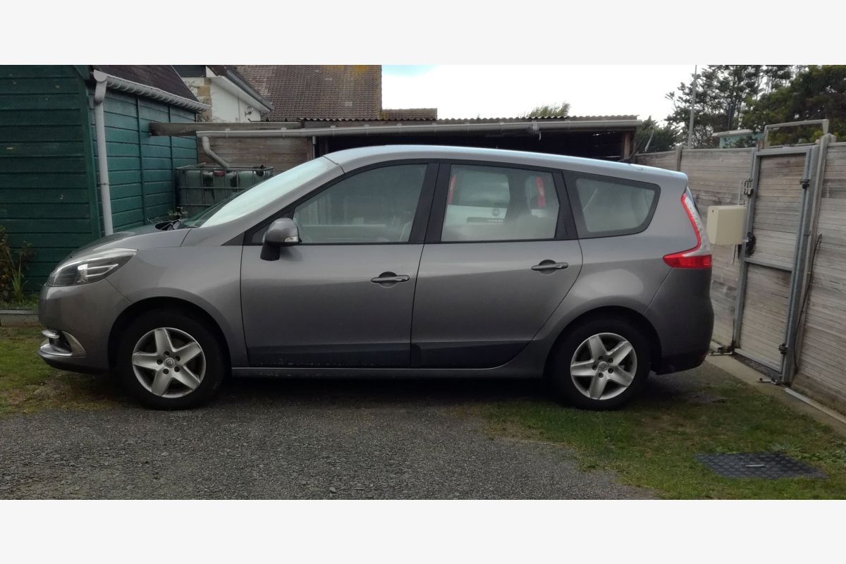 Grand Scénic DCi 110