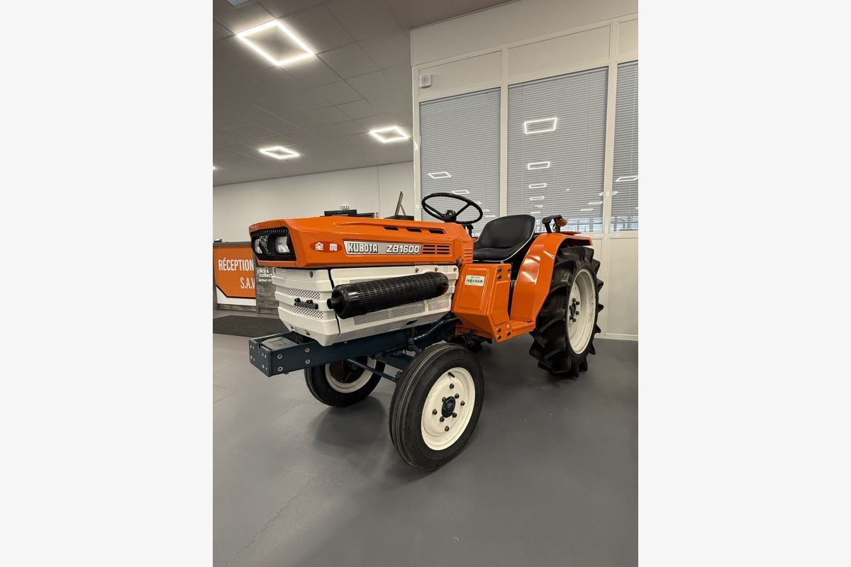 Microtracteur Kubota B1600