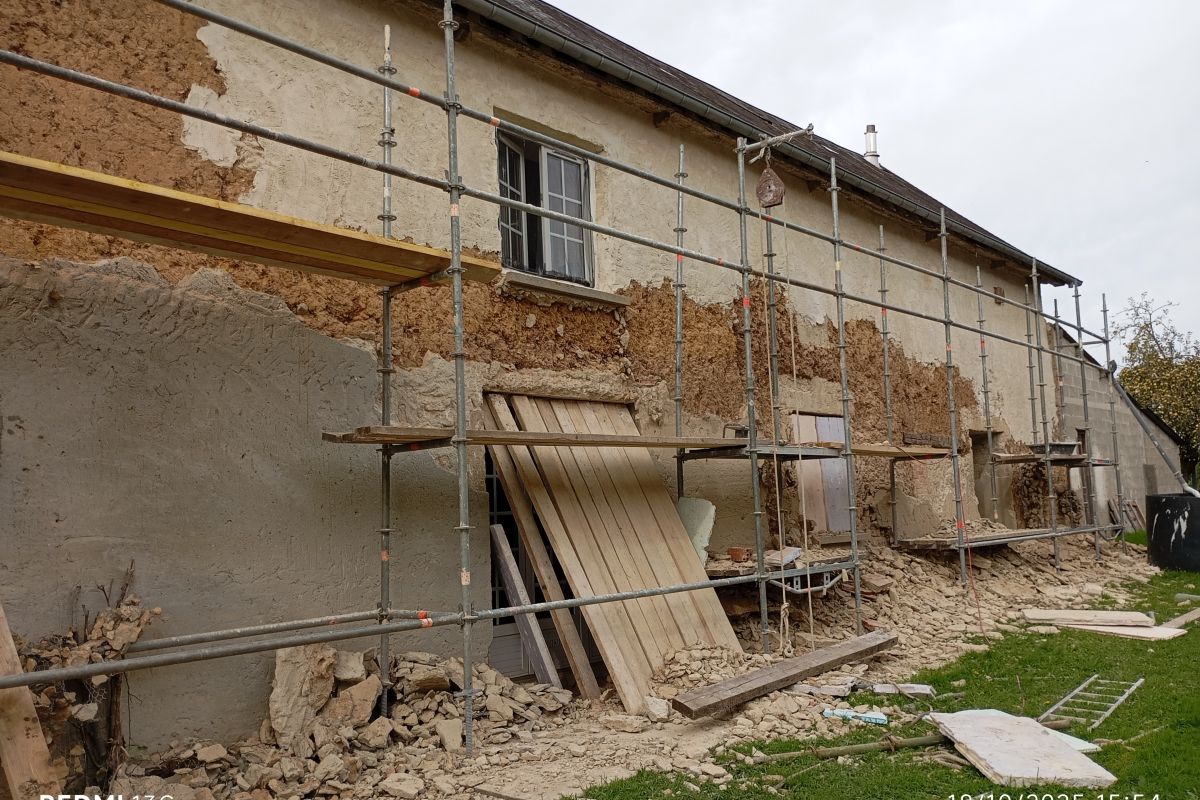 Photo 2 Donne gravats 