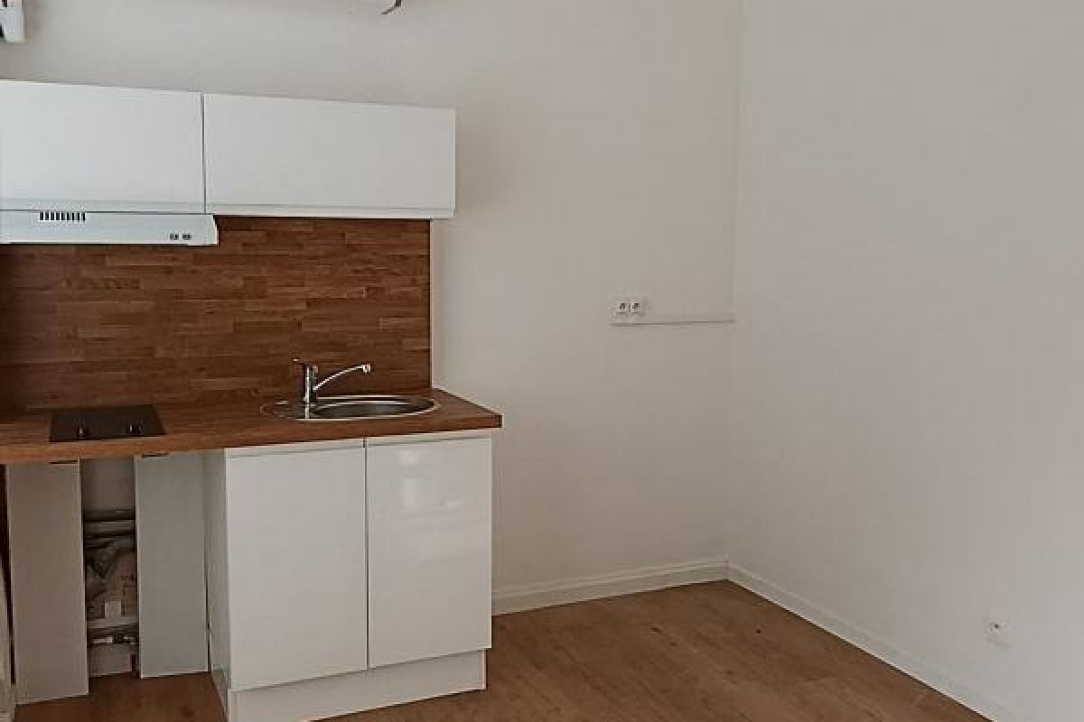 Photo 3 Appartement à louer Coutances