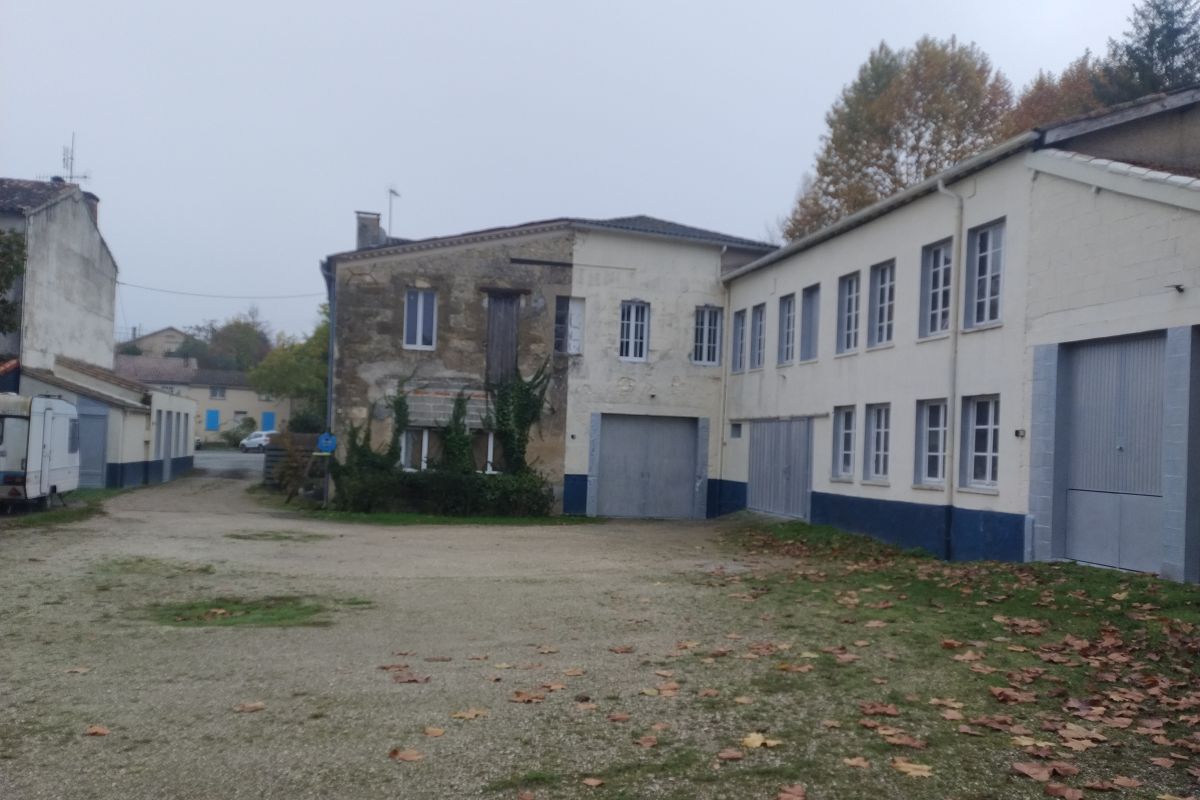 Garage / Garde meubles