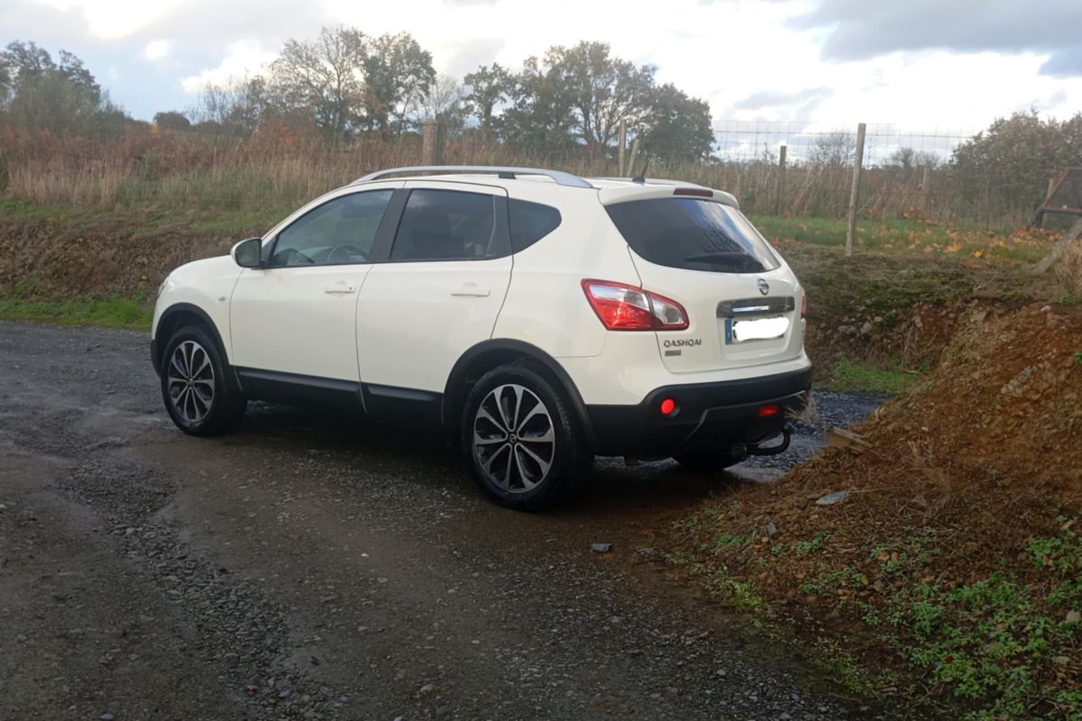 Photo 2 nissan qashqai +2 1.5 dci 110cv 