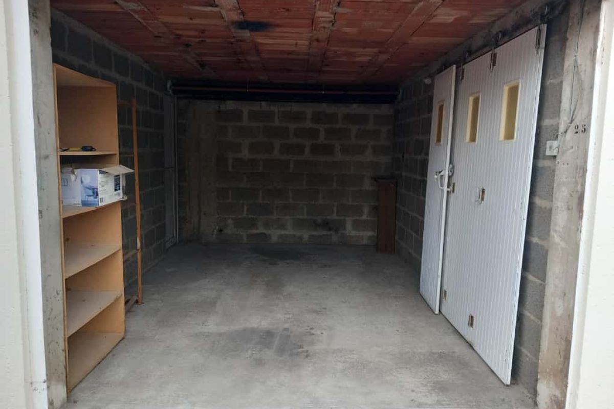 Photo 3 Location Box Garage Caen