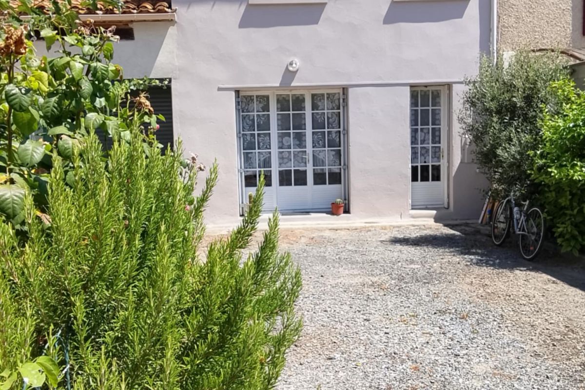 Vente maison de village sud de la France