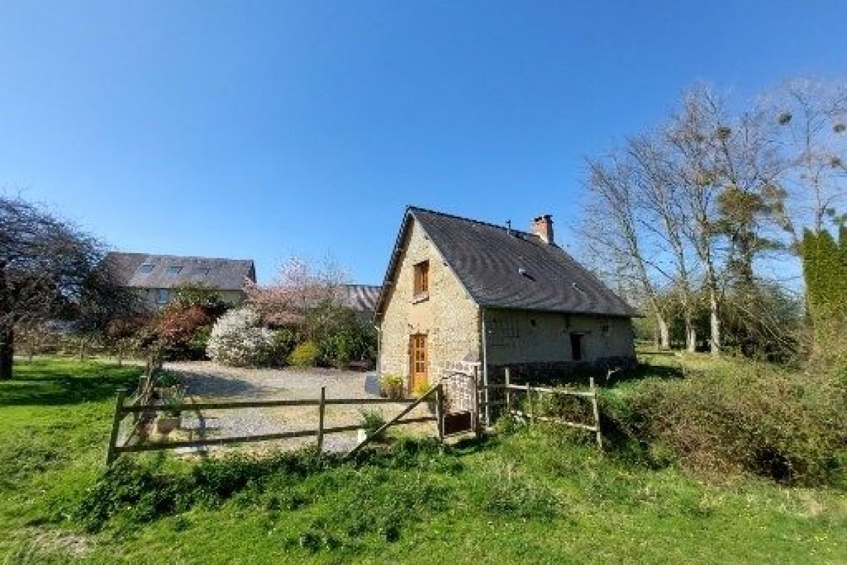 Photo 3 Idéal pour un investissement , un joli gîte avec son étang