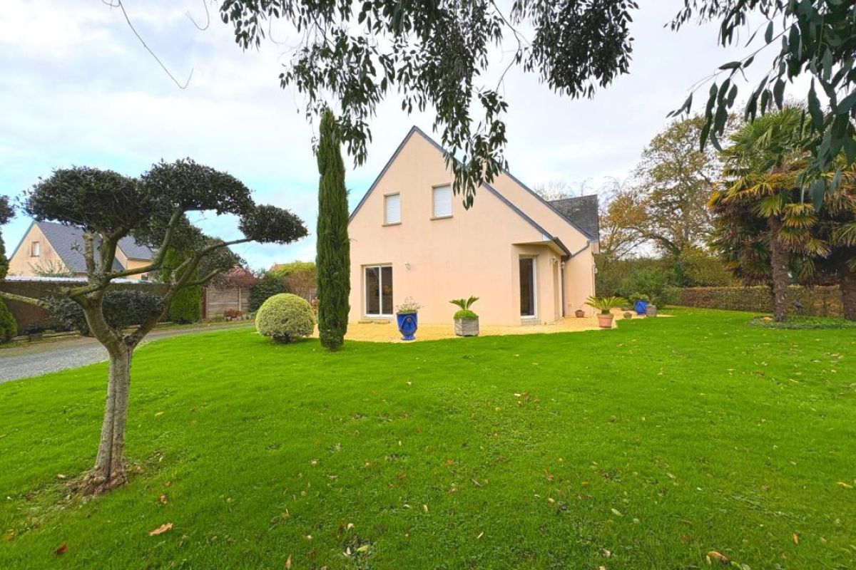 Photo 2 Magnifique maison à BREHAL