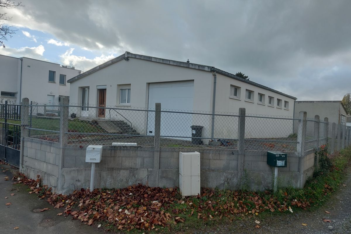 Photo 3 MAISON AVEC GRAND GARAGE A GRANVILLE