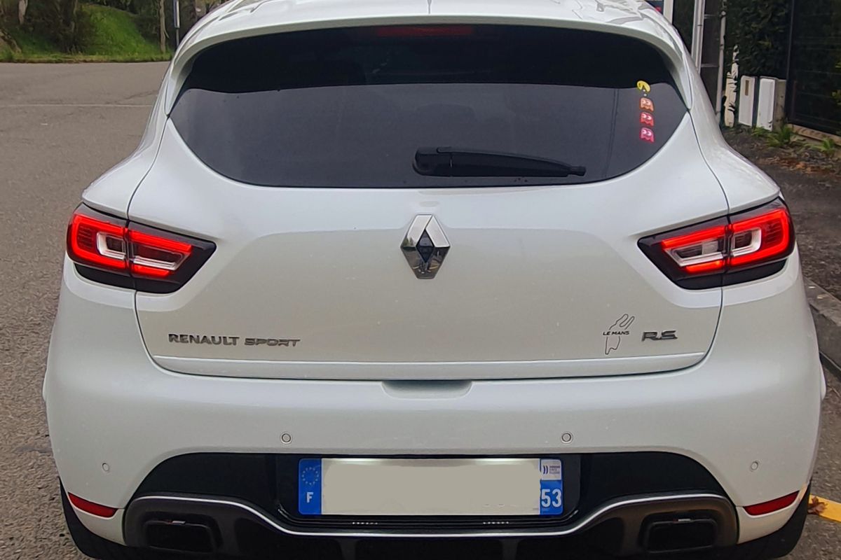 Photo 3 Clio 4 rs Trophy phase 2