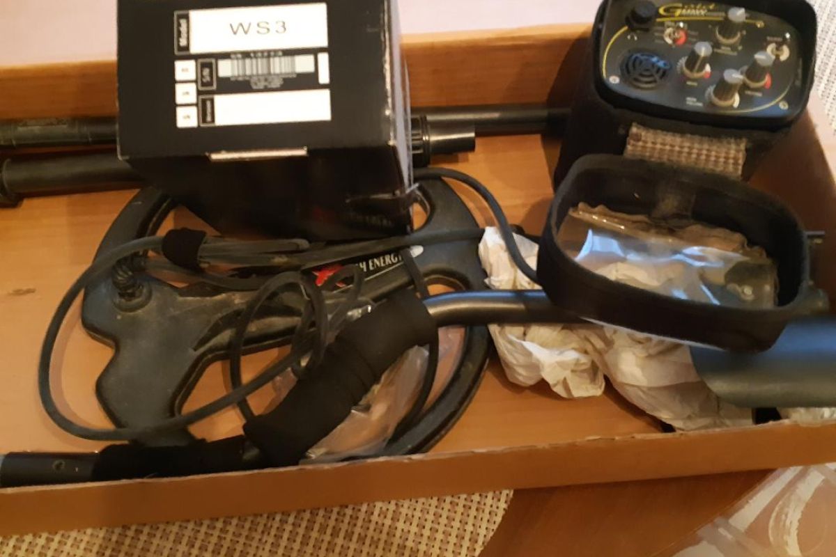 Détecteur de métaux