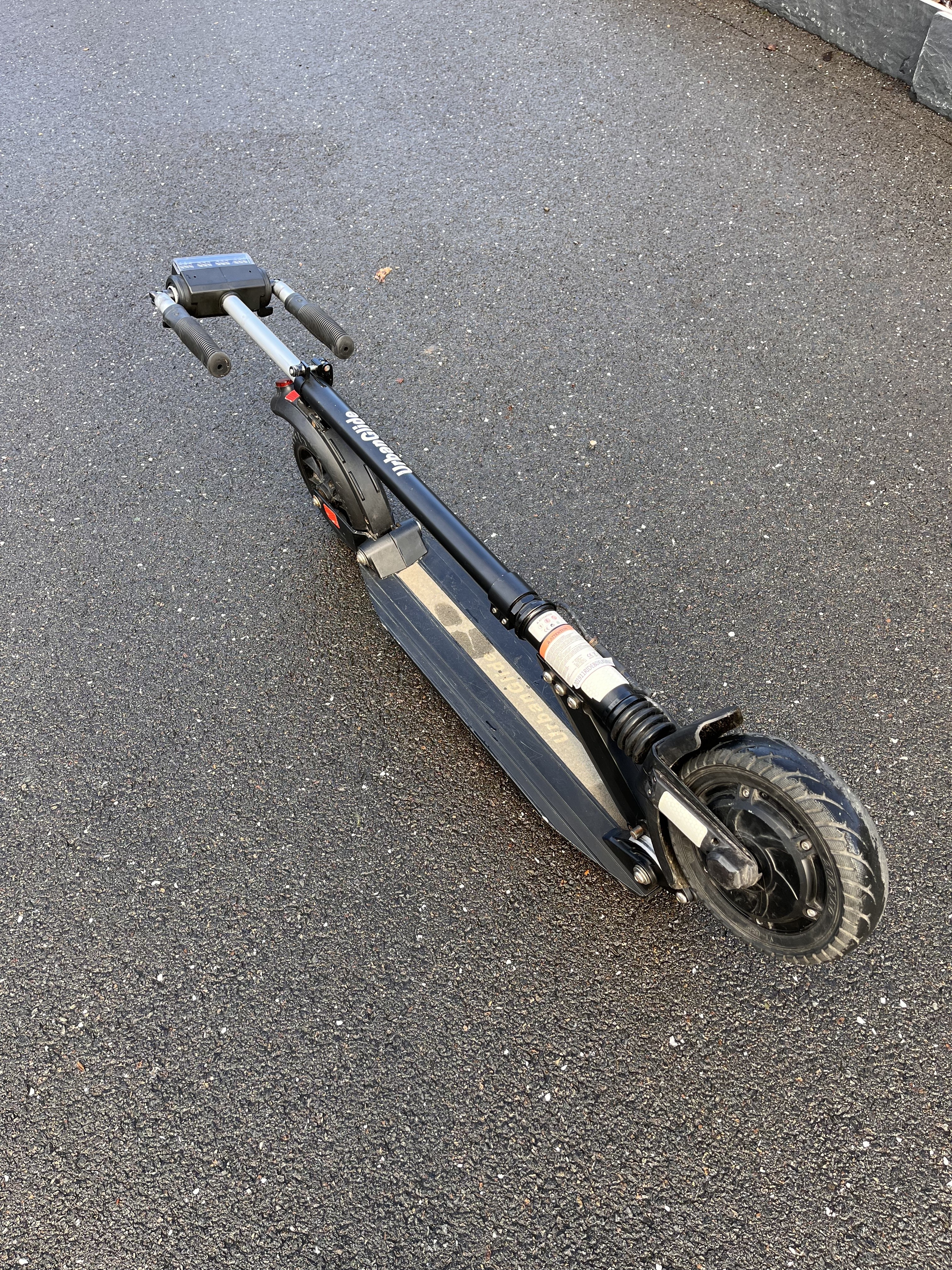 Photo 3 Trottinette électrique Urbanglide