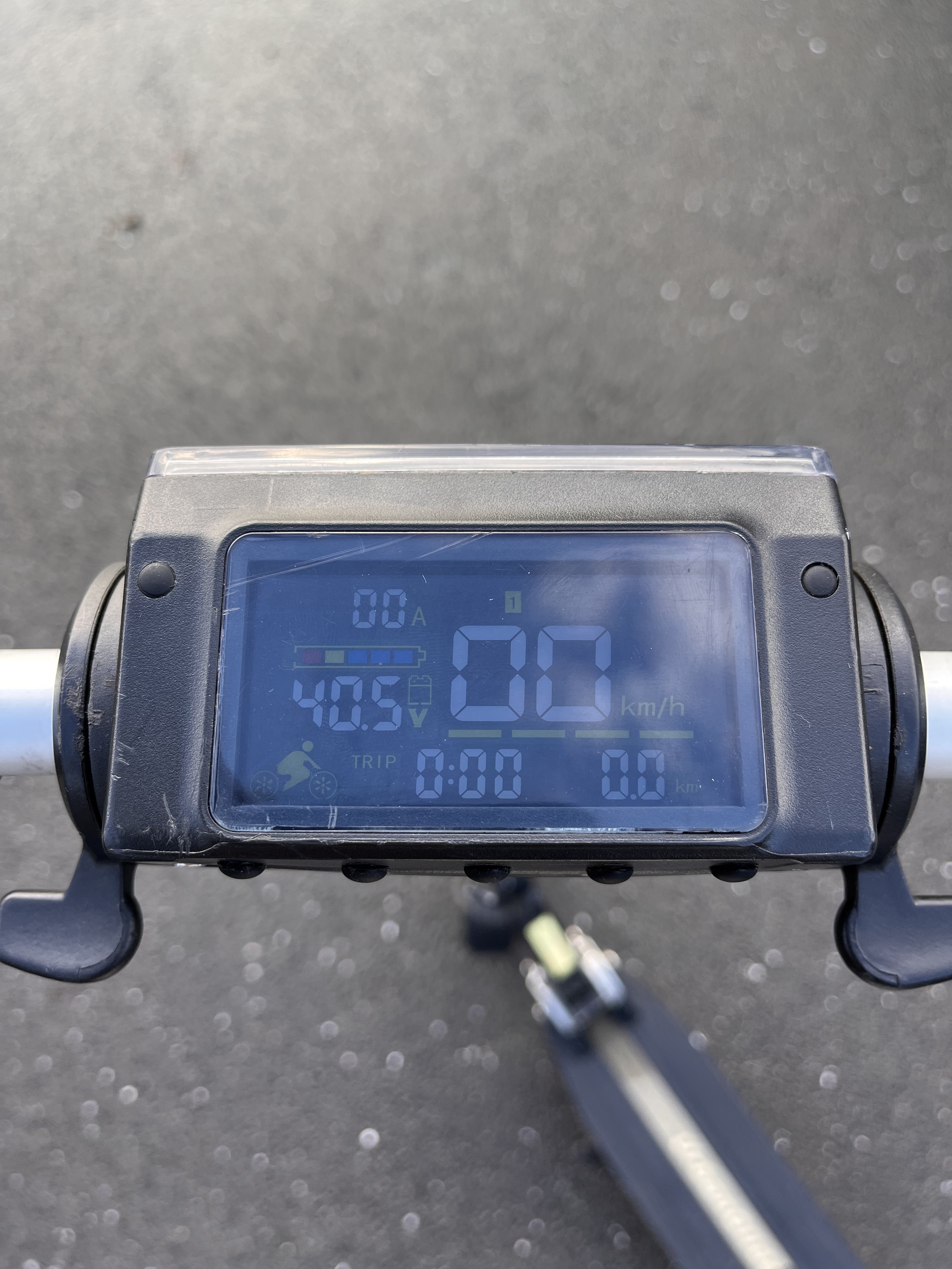 Photo 2 Trottinette électrique Urbanglide