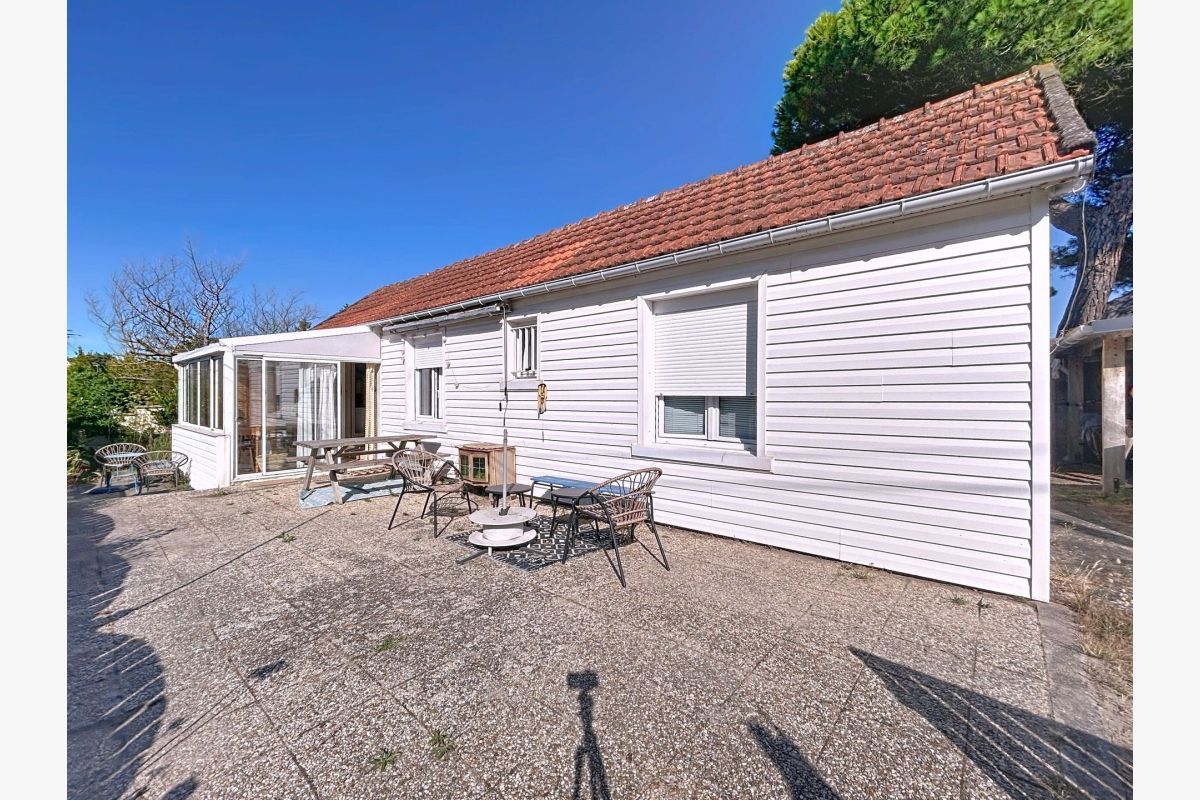 à 300 m. de la mer, vds maison de pl.-p., de 60 m2 env. cpt