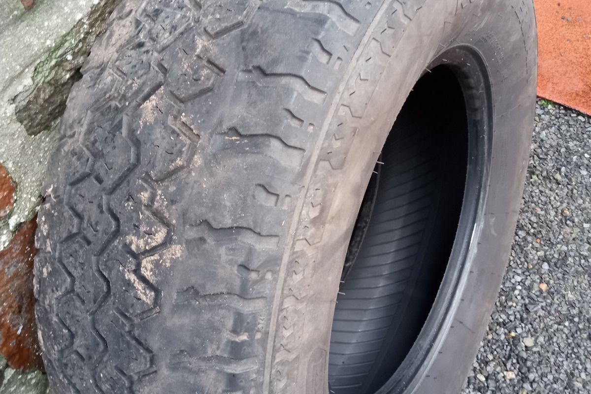 Pneus 4/4