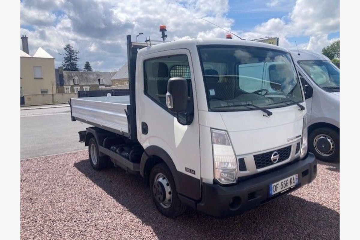 Nissan Cabstar