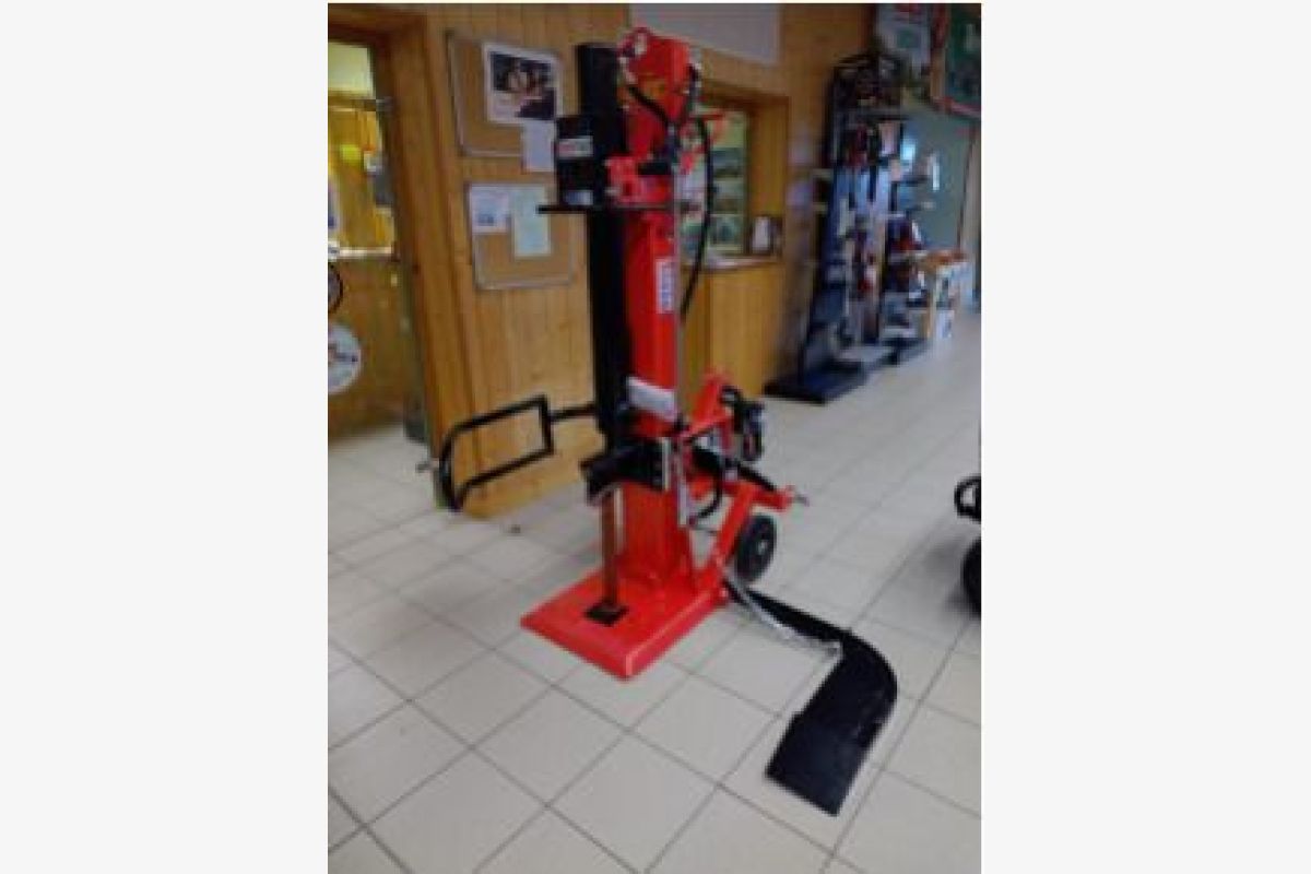 Fendeuse de bûches tracteur