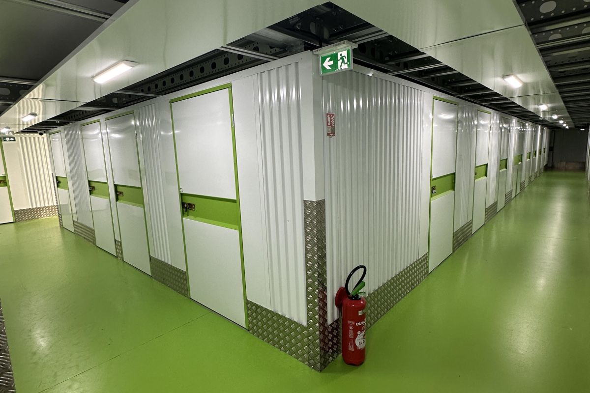 Photo 2 Location box de stockage de  1 À 15 m2