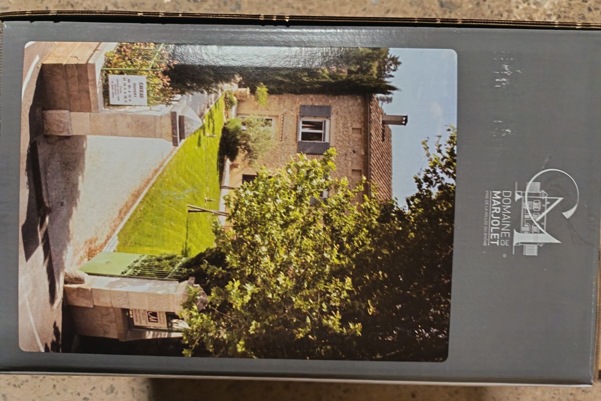 Photo 3 Cubis de 10 litres de côte du Rhône