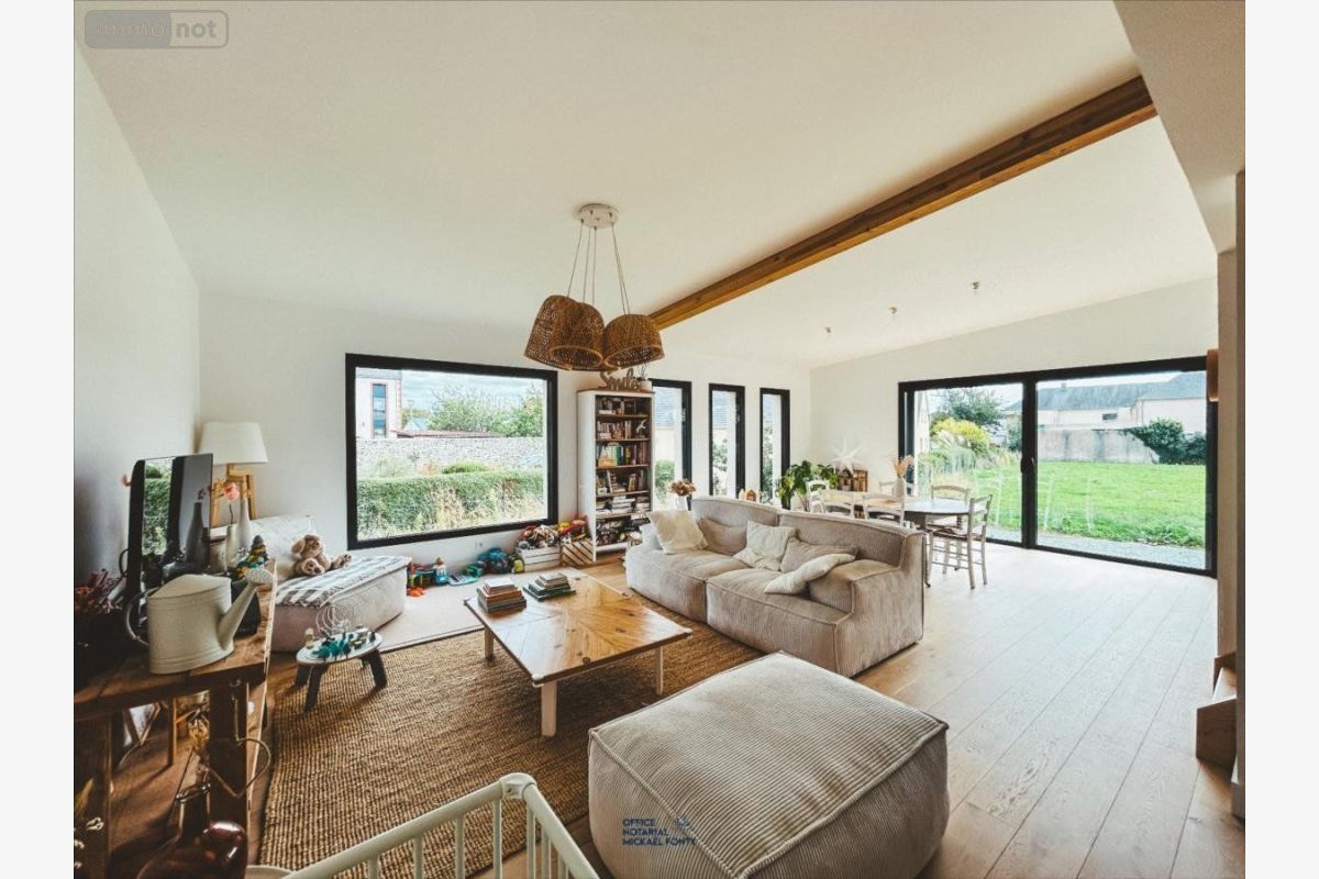 Me Fonty, notaire, Coutainville. Tél. 02.33.47.18.44www.font