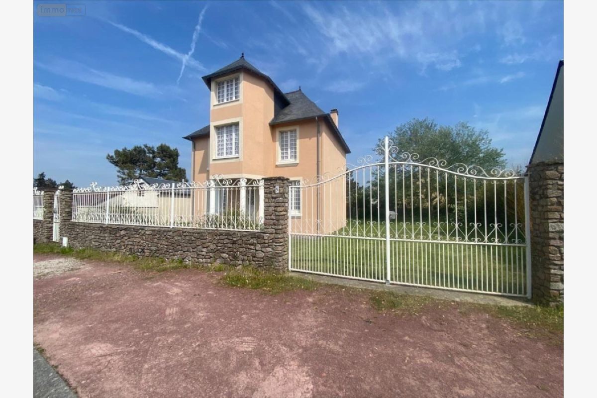 Me Fonty, notaire, Coutainville. Tél. 02.33.47.18.44www.font