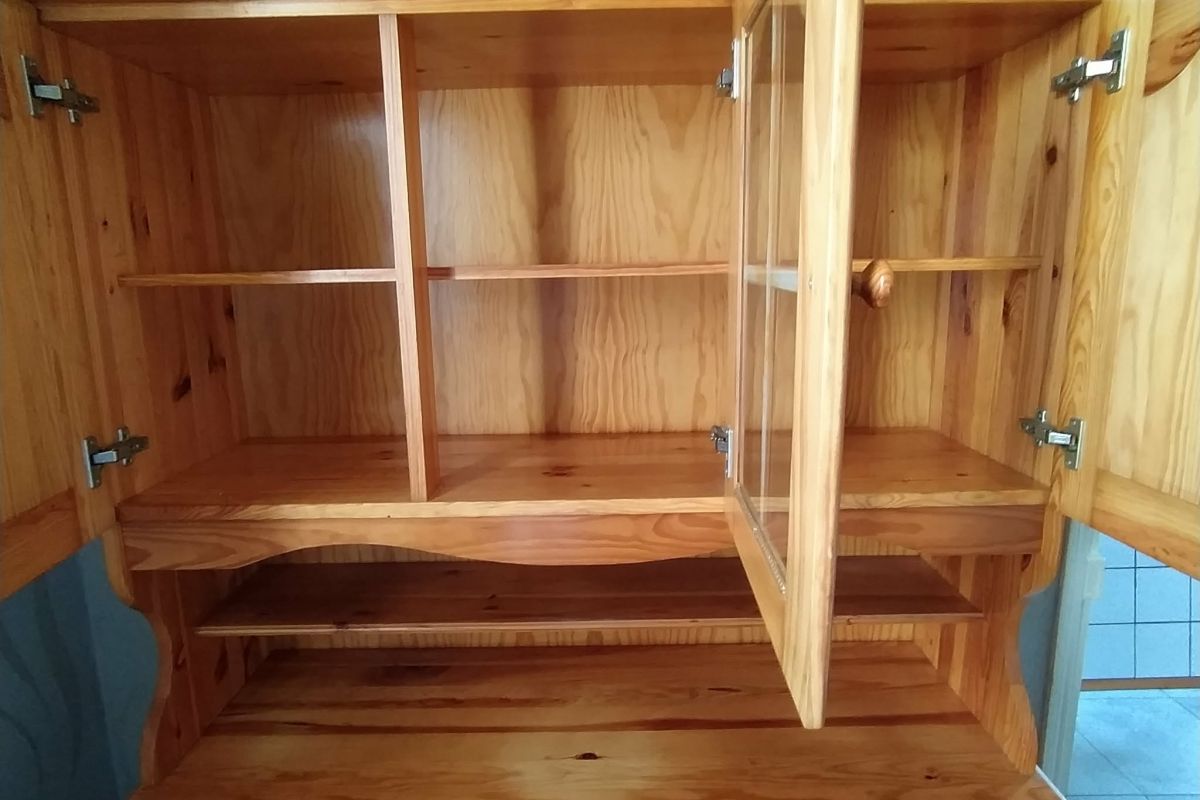 Photo 3 Buffet en pin