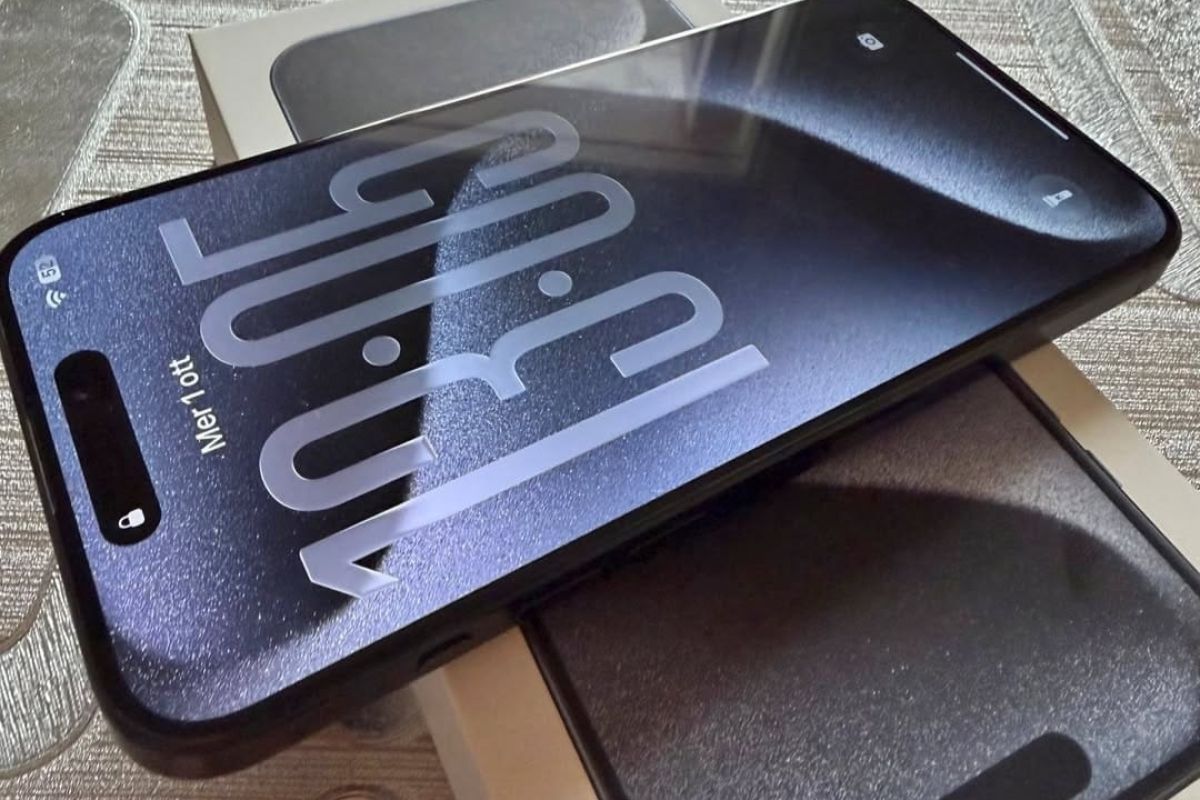 Photo 2 IPhone 15 PROMAX disponible