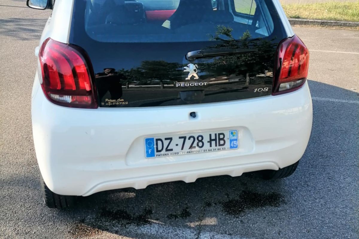 Photo 3 Peugeot 108 ENVY TOP