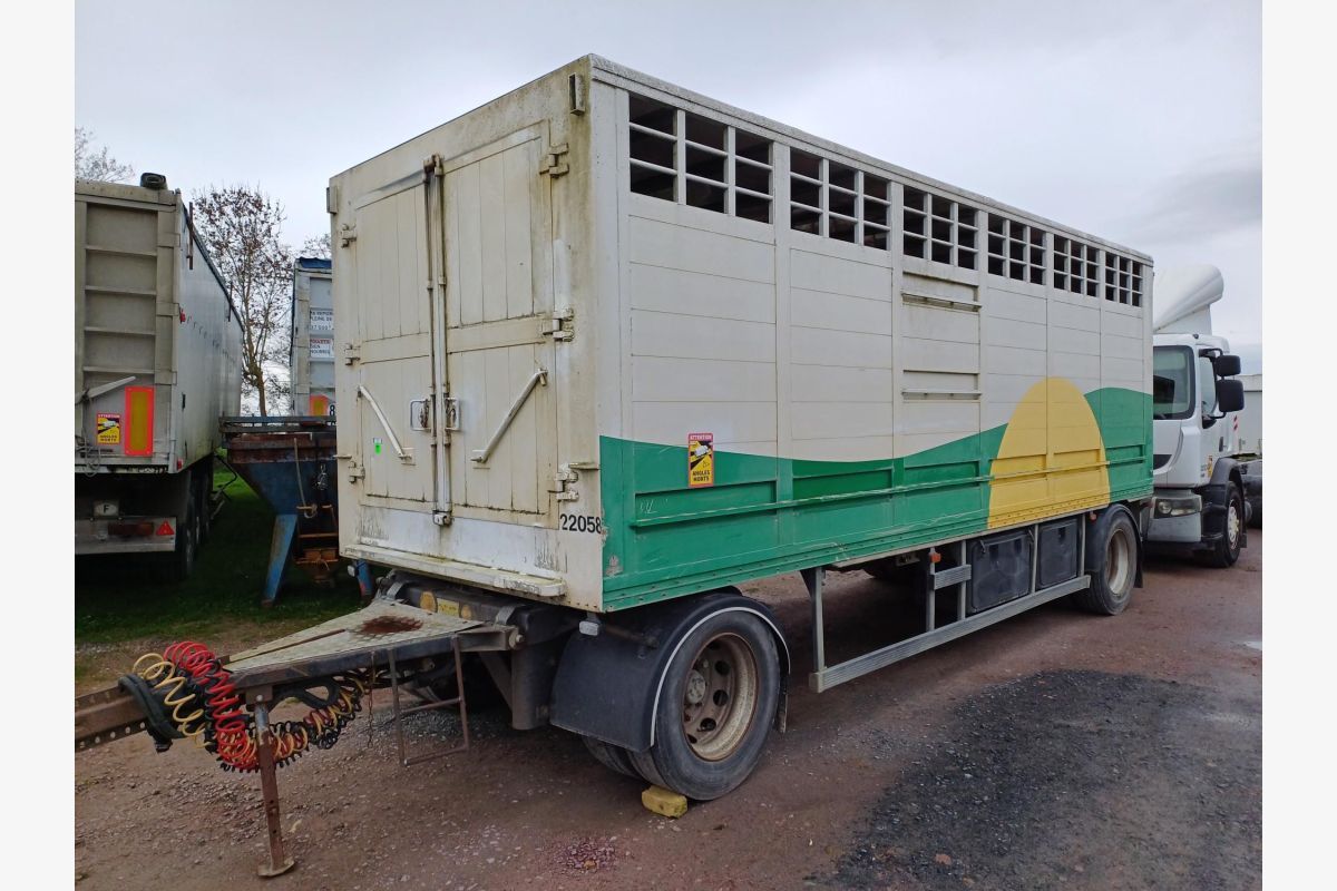 Remorque bétaillère