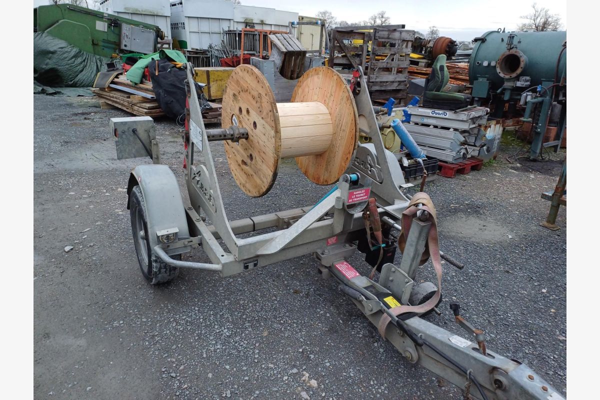 Remorque porte-bobine