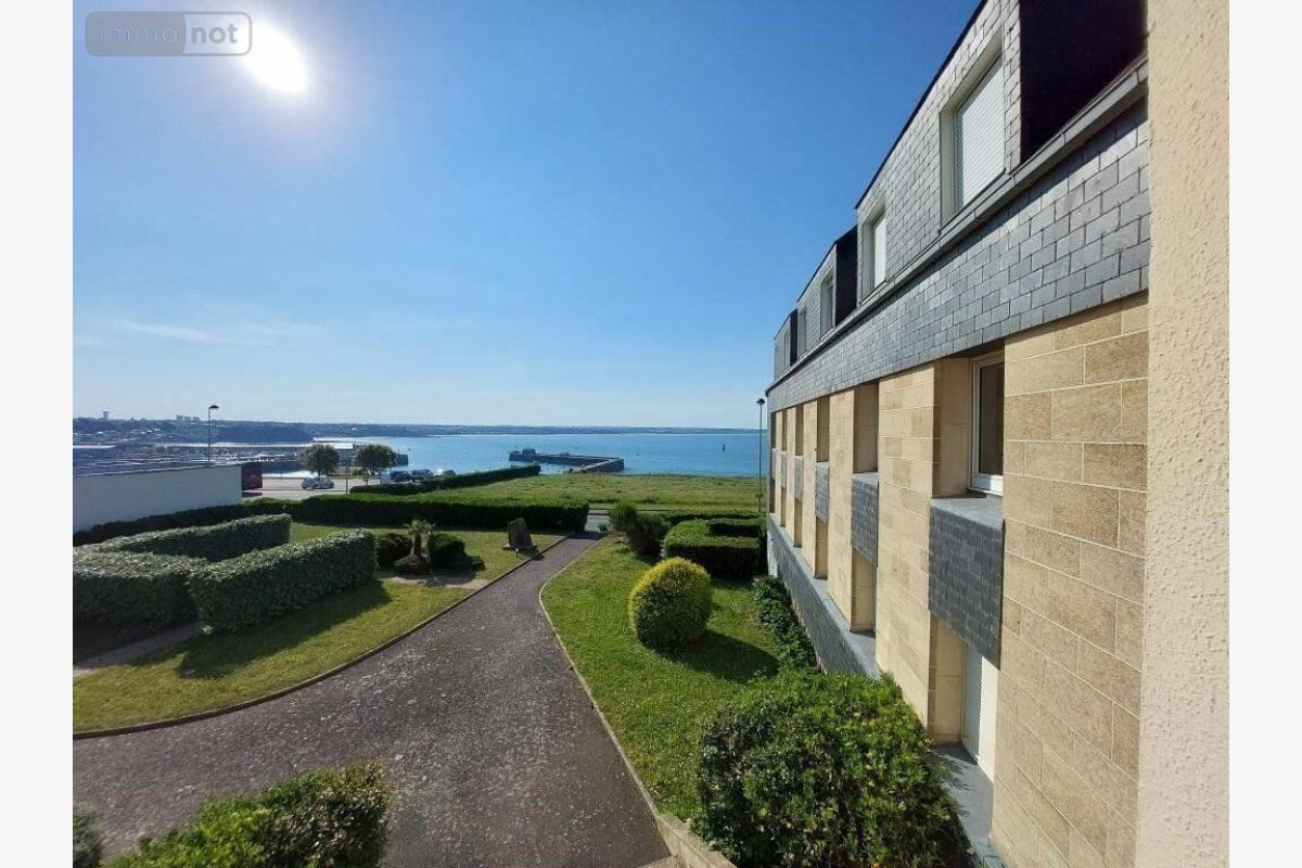 Appartement proche commerces