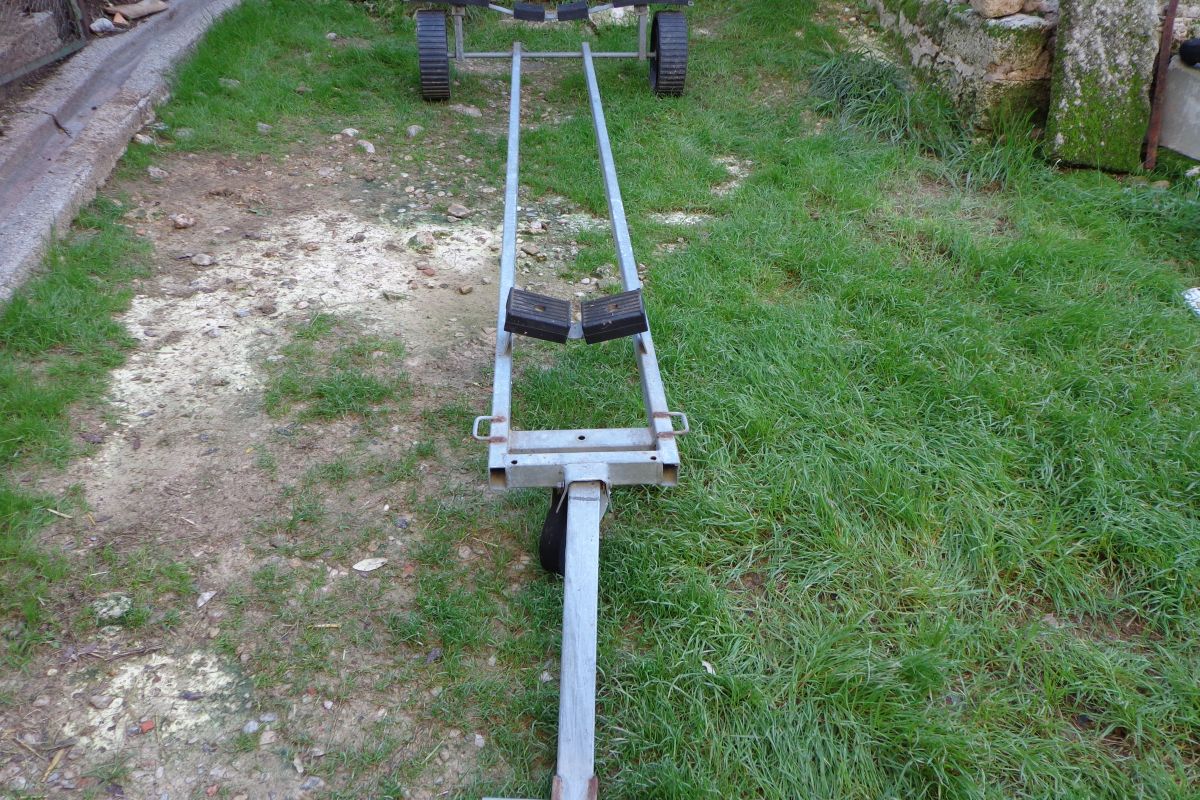 Photo 3 Remorque  manuelle  voilier petit bateau 