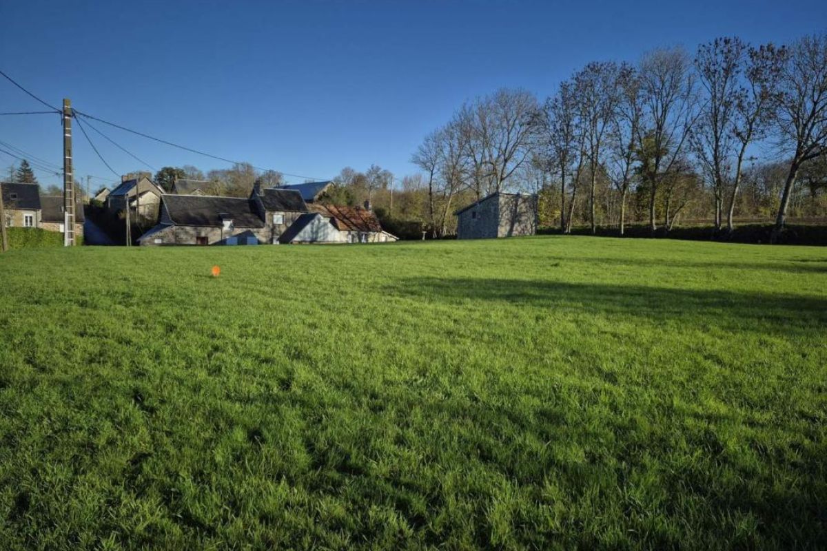 Photo 2 Terrain à bâtir