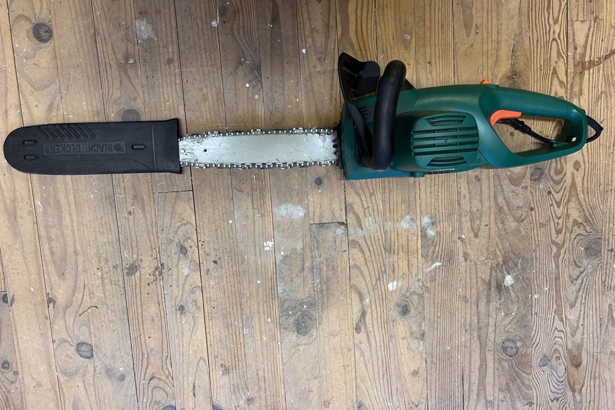 Photo 2 Tronçonneuse