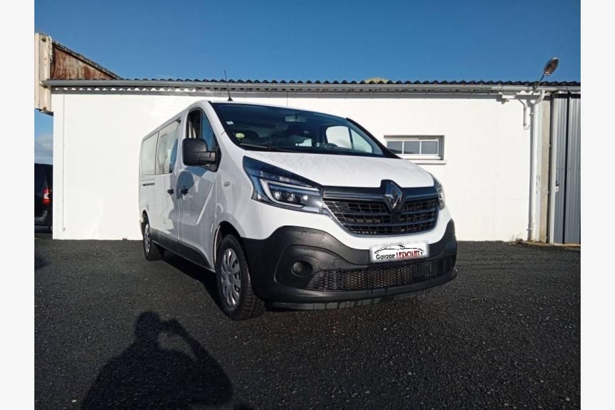 Trafic Combi 2.0 dCi