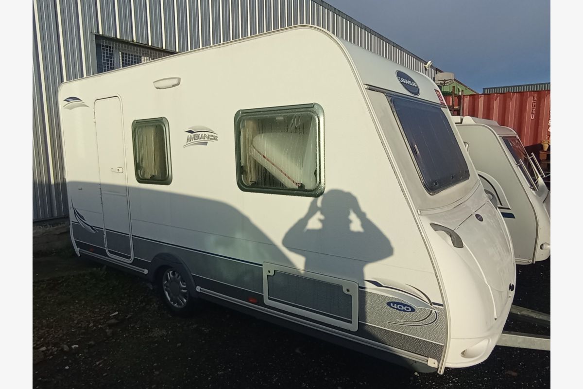 Caravane rigide Caravelair