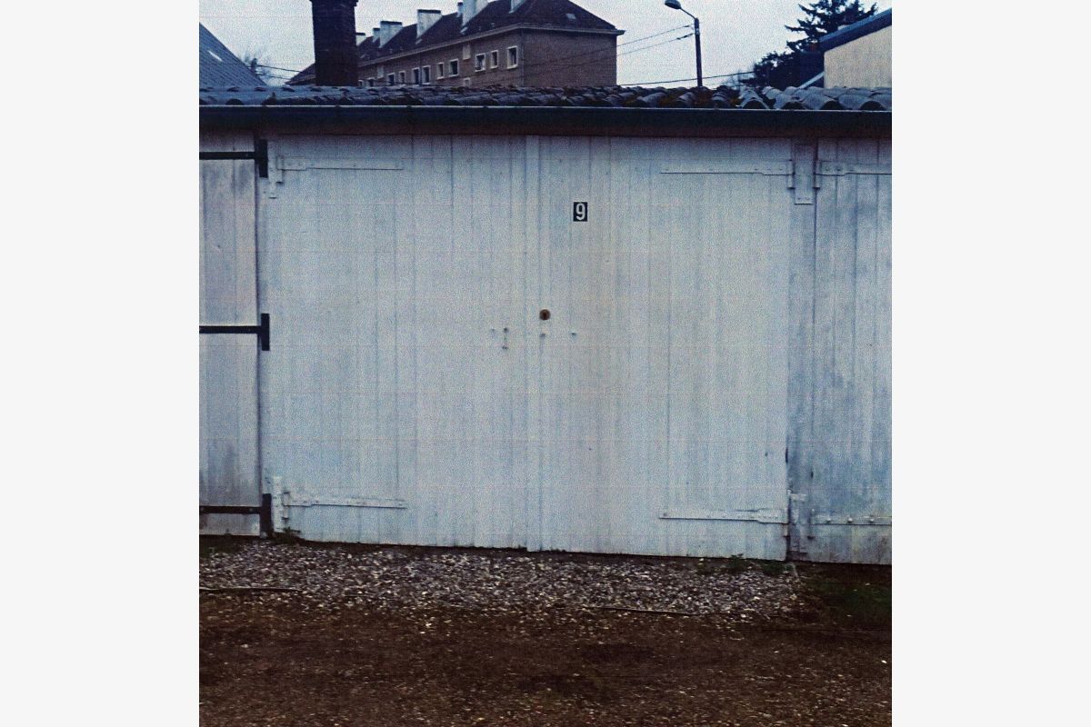 Lillebonne, centre-ville, à louer garage...