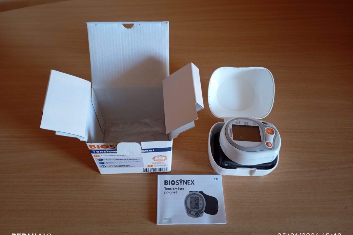 Tensiomètre poignet 